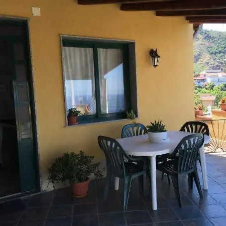 Mini Vakantiehuis San Giorgio (Messina)